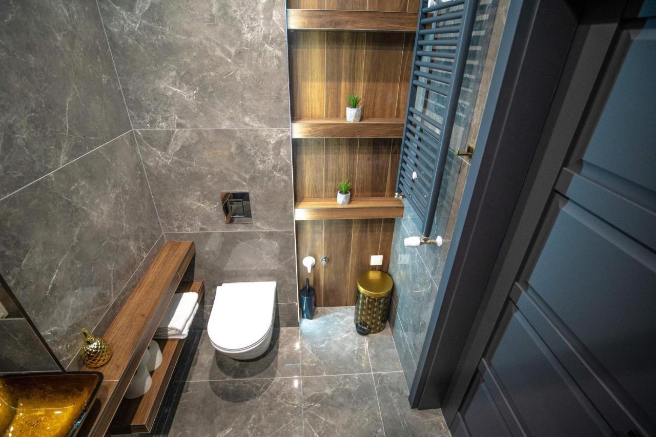 Apartament W Cieplicach Deluxe Jelenia Góra Eksteriør billede