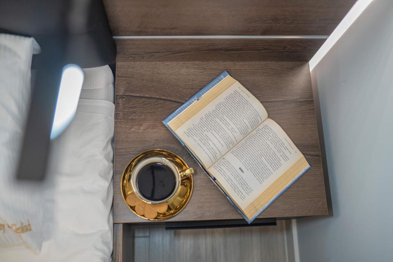 Apartament W Cieplicach Deluxe Jelenia Góra Eksteriør billede